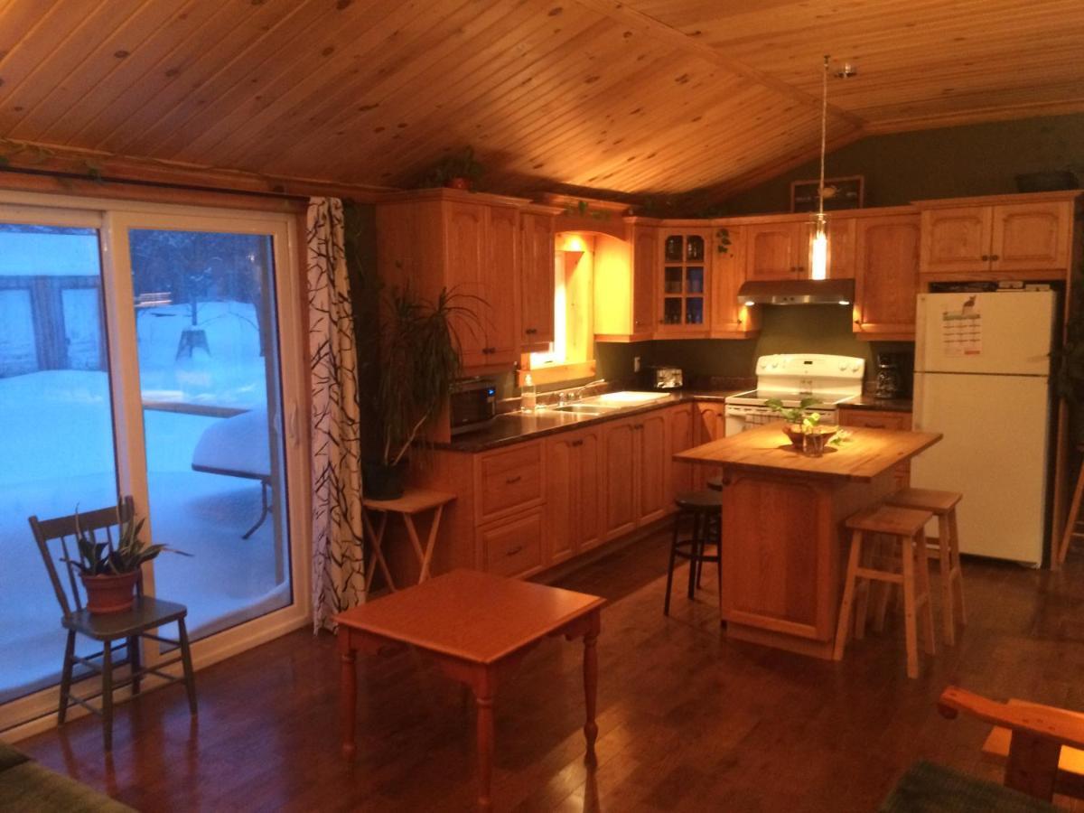 Maison Bleue Sainte Anne-des-Chênes Quarto foto